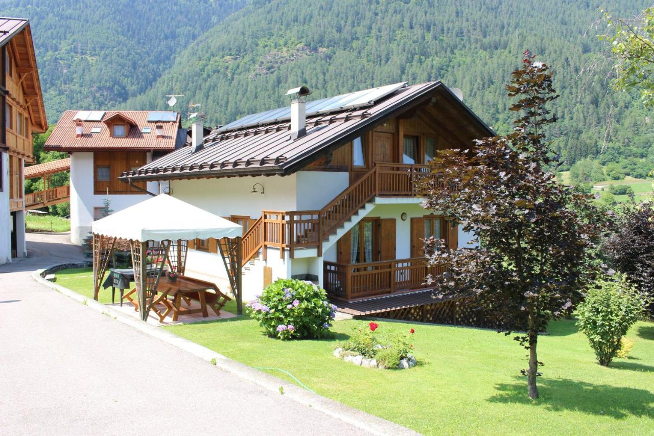 Villetta Val Di Sole コンメッツァドゥーラ エクステリア 写真